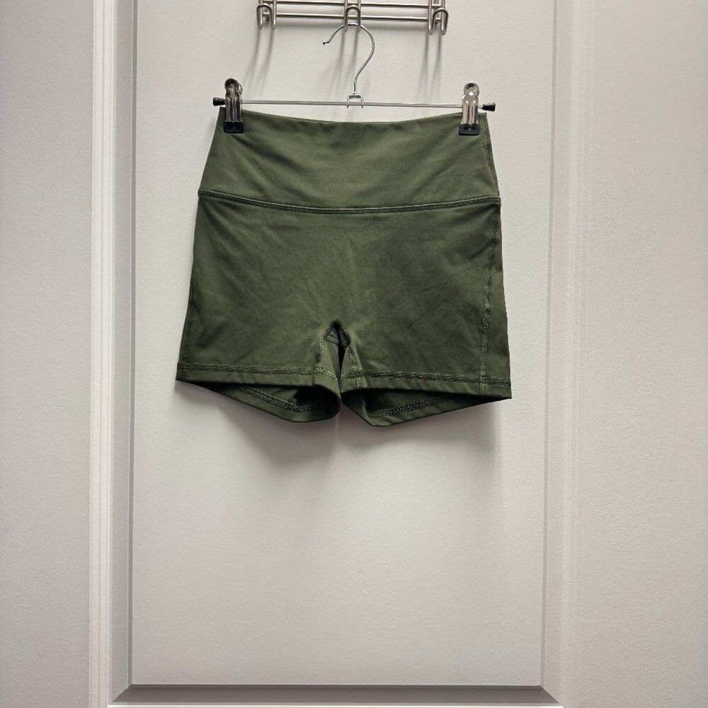 Fleo Ascend Short